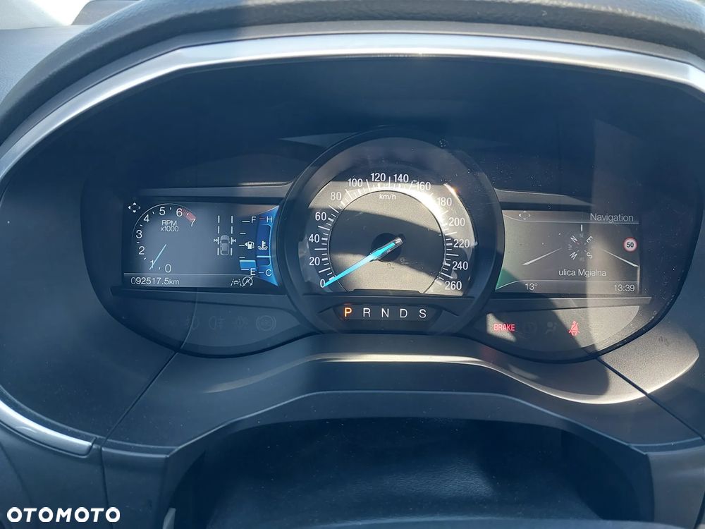 Ford Edge - 21