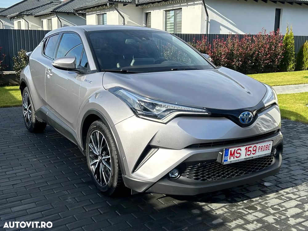 Toyota C-HR Hybrid Style - 10