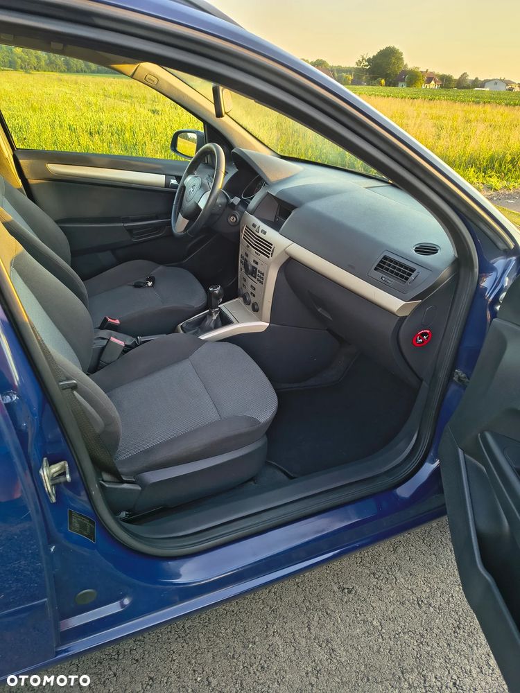 Opel Astra 1.4 NJoy - 7