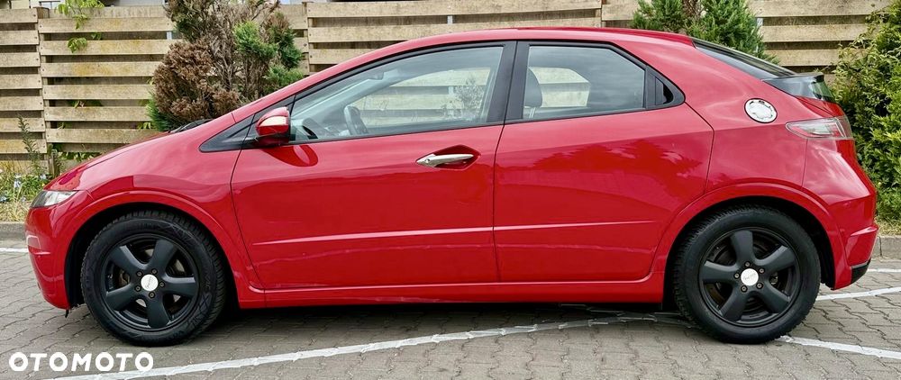 Honda Civic 1.8 i-VTEC Sport - 9