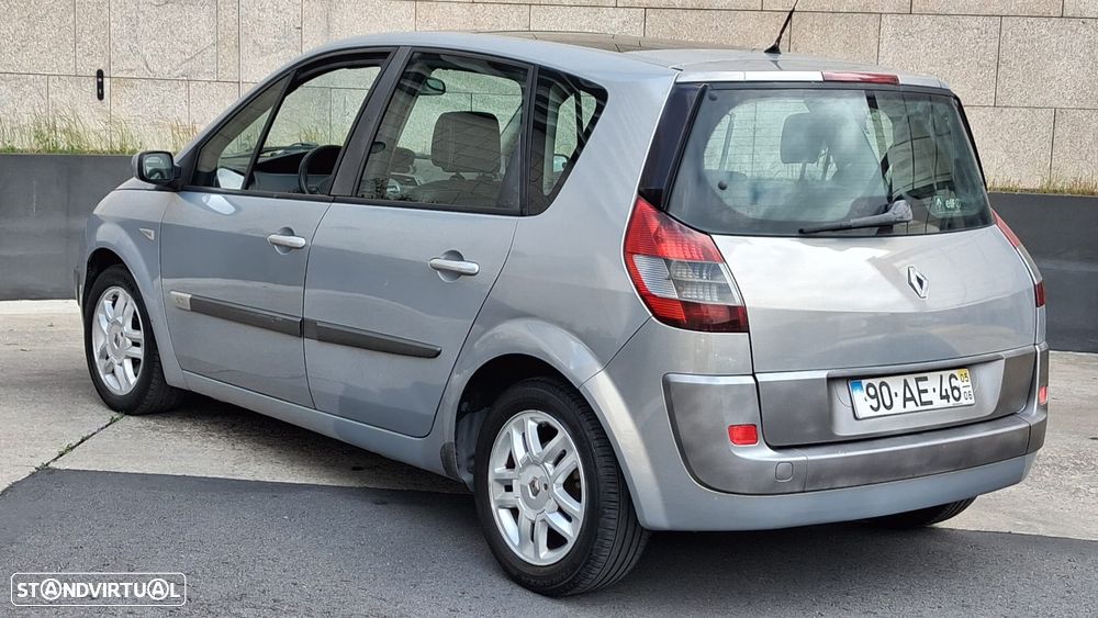 Renault Scénic 1.5 dCi Confort Privilége - 17