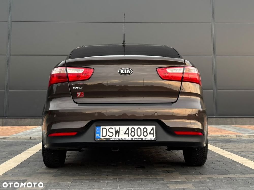 Kia Rio 1.2 M - 13
