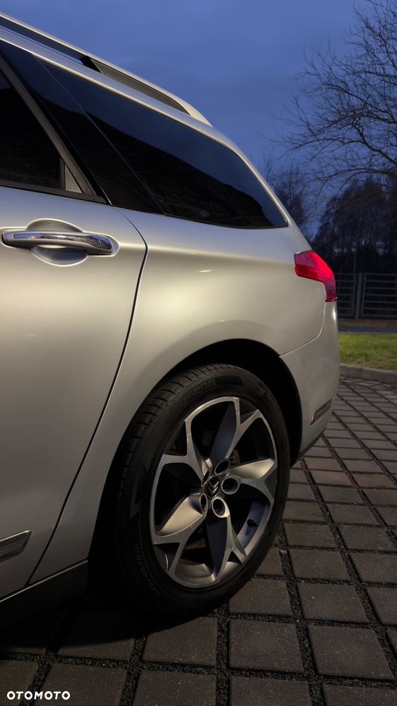 Citroën C5 2.0 HDi Exclusive Equilibre Navi - 25