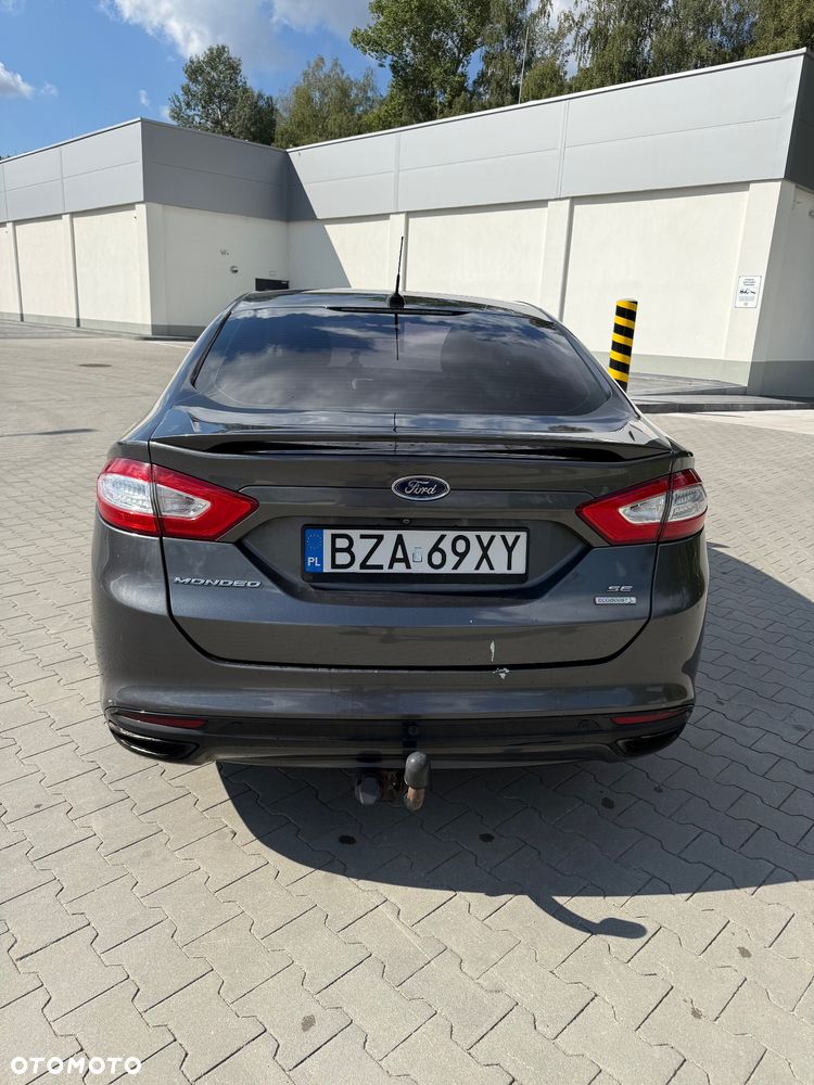 Ford Fusion - 11