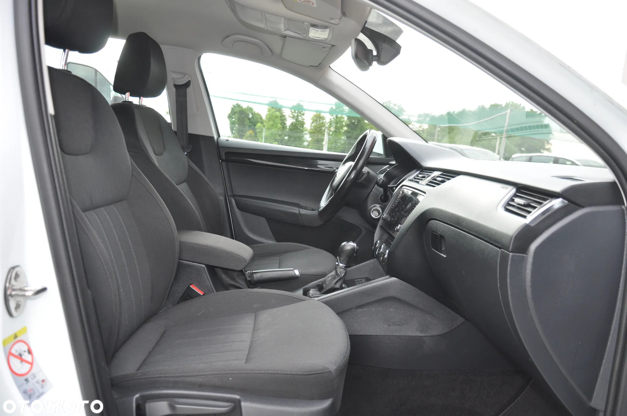 Skoda Octavia 2.0 TDI Edition DSG - 33