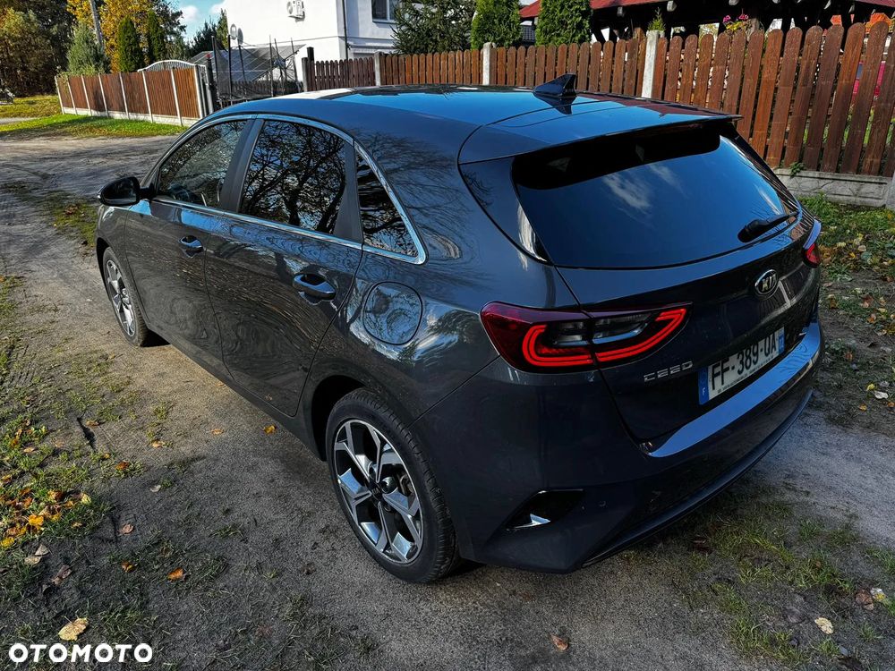 Kia Ceed 1.6 CRDi Platinum Edition - 7