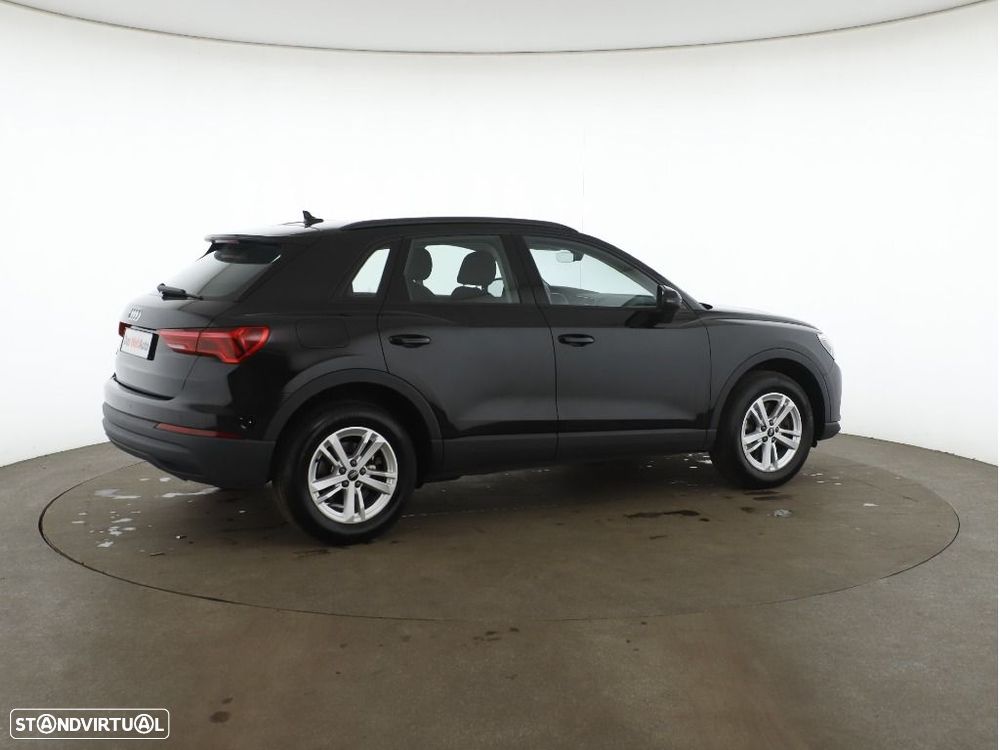 Audi Q3 - 11