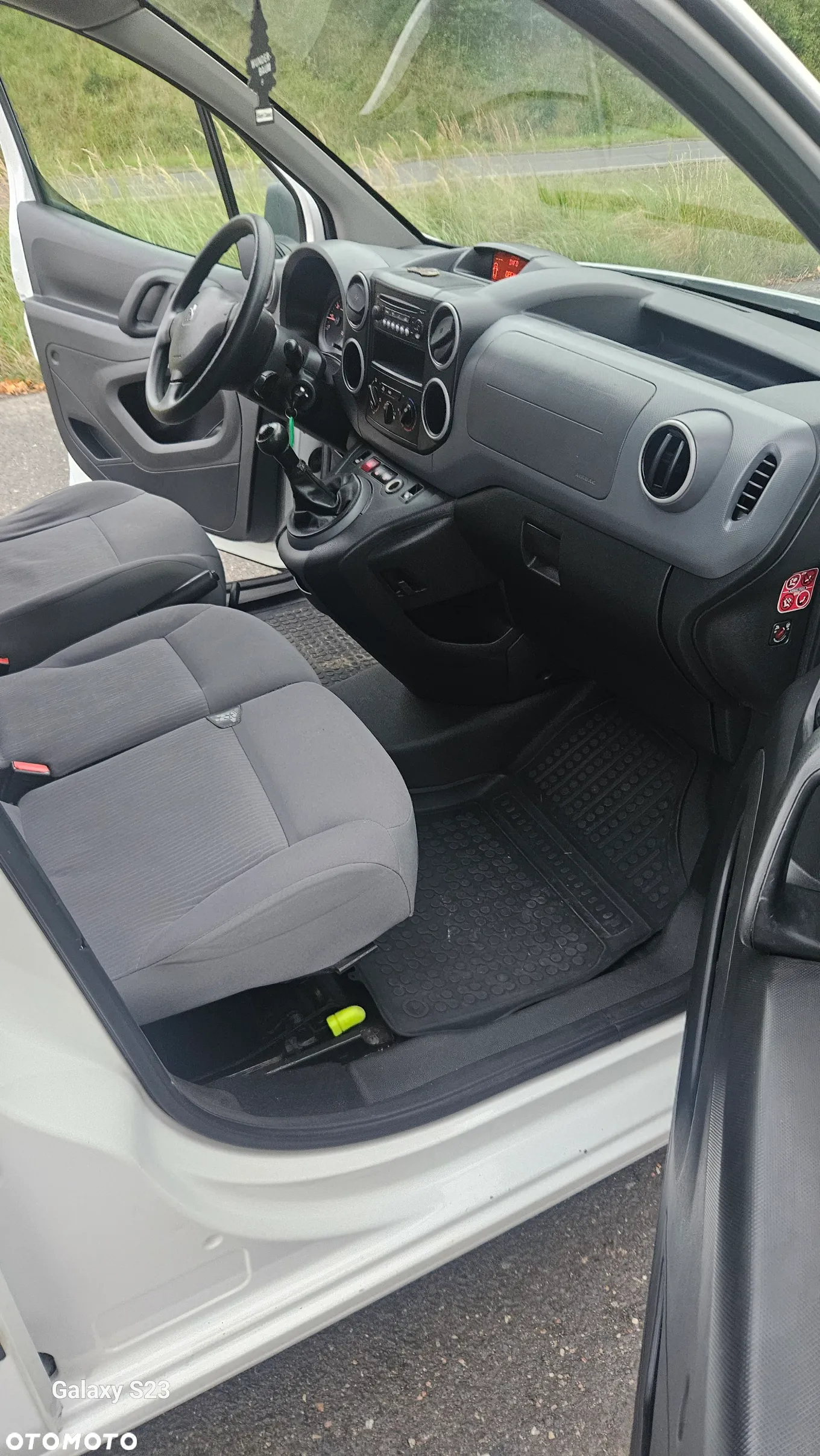 Peugeot Partner - 10