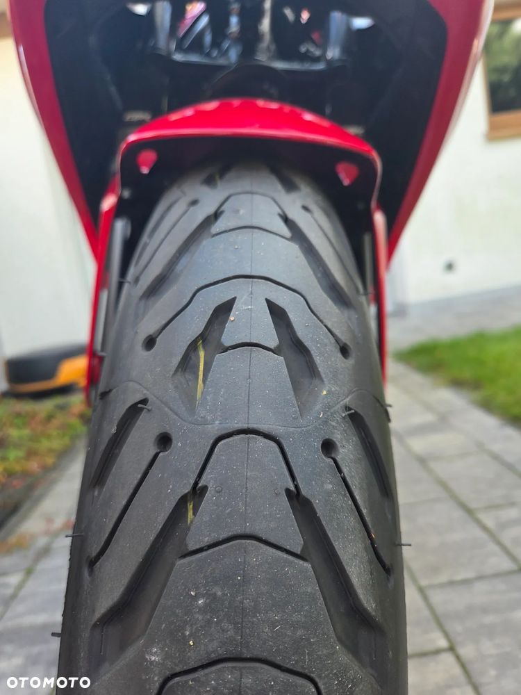 Honda CBR - 11