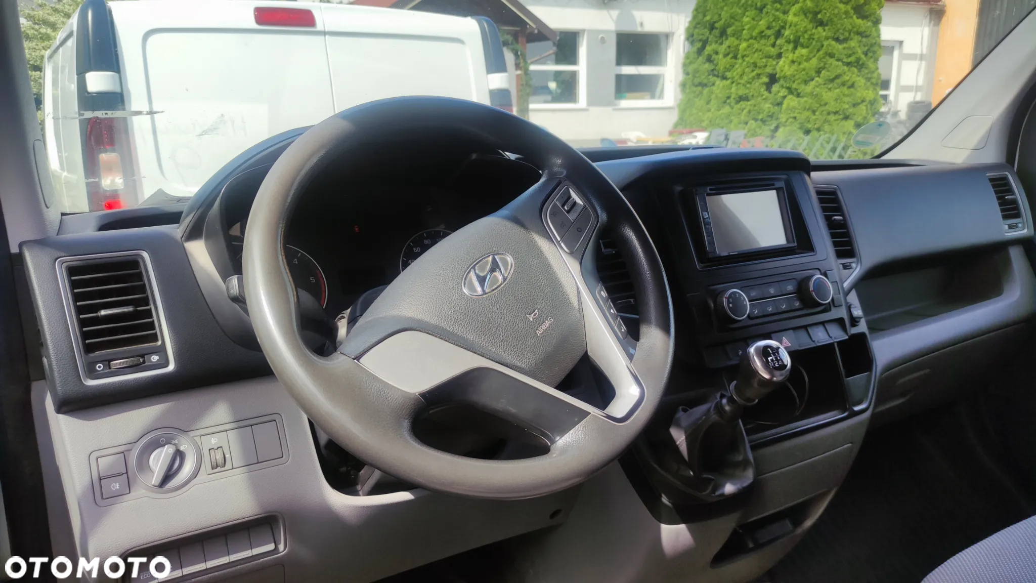 Hyundai H350 Cargo - 6