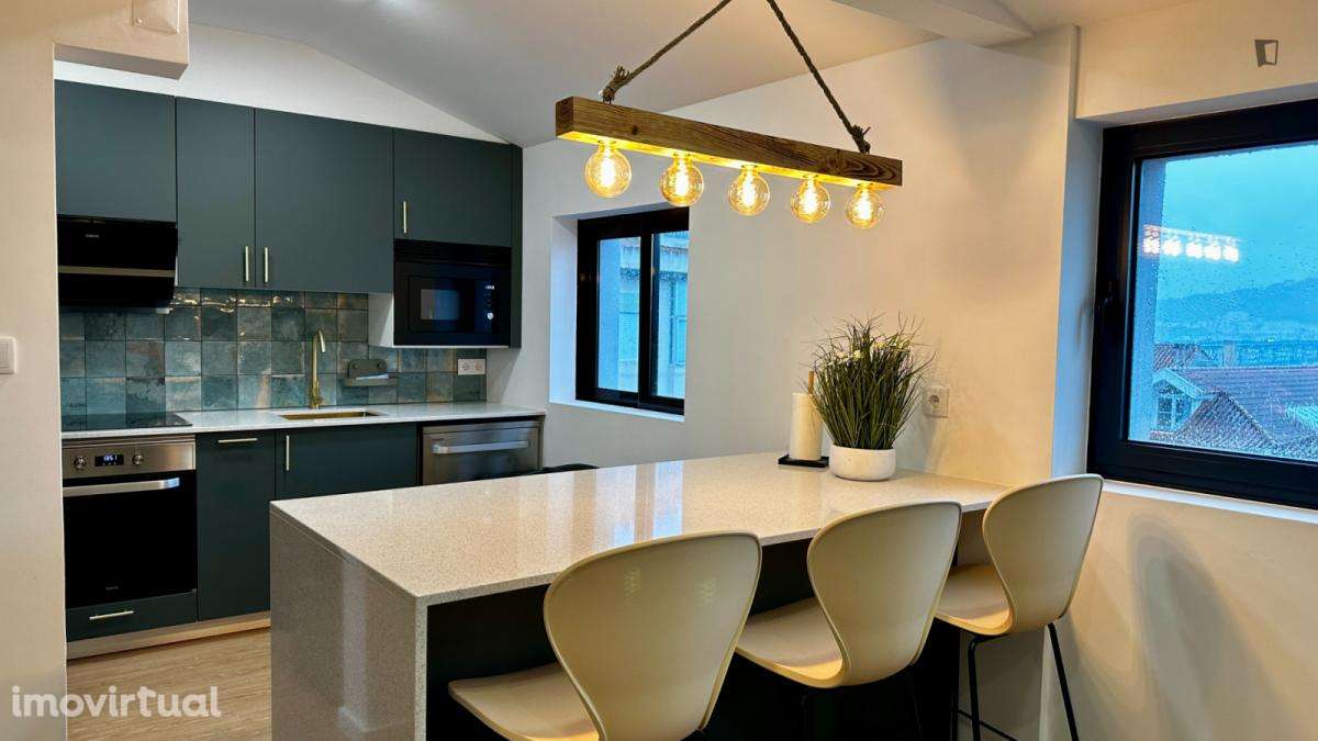 Quarto - localizado em Viana do castelo - Grande imagem: 2/28