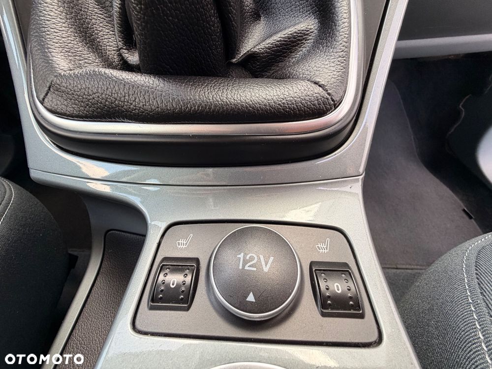 Ford C-MAX 2.0 TDCi Champions Edition - 15