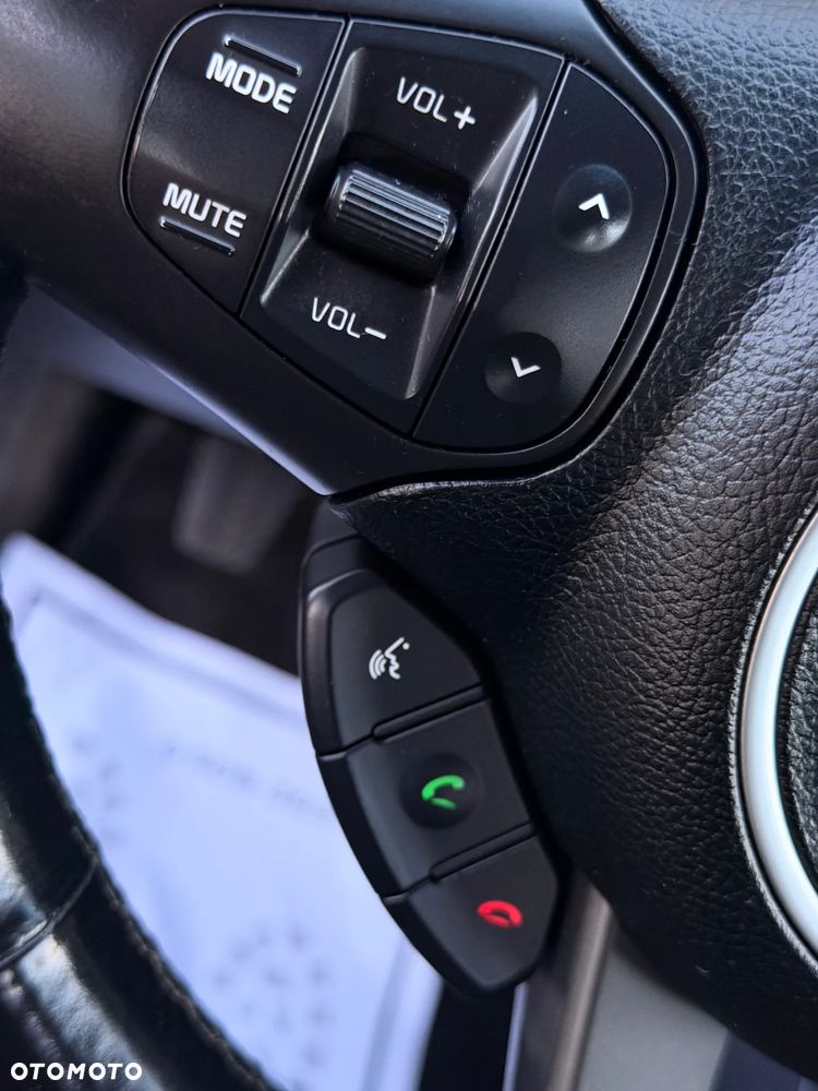 Kia Carens 1.6 GDI L EU6 - 24