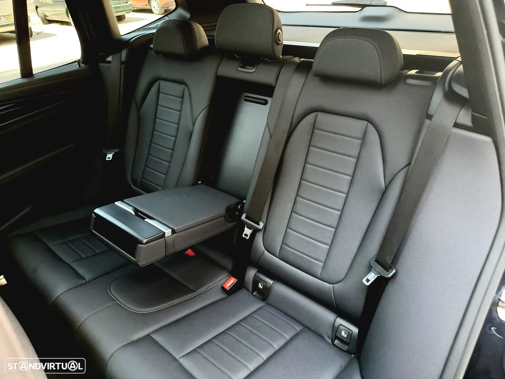 BMW iX3 M Sport Impressive - 9
