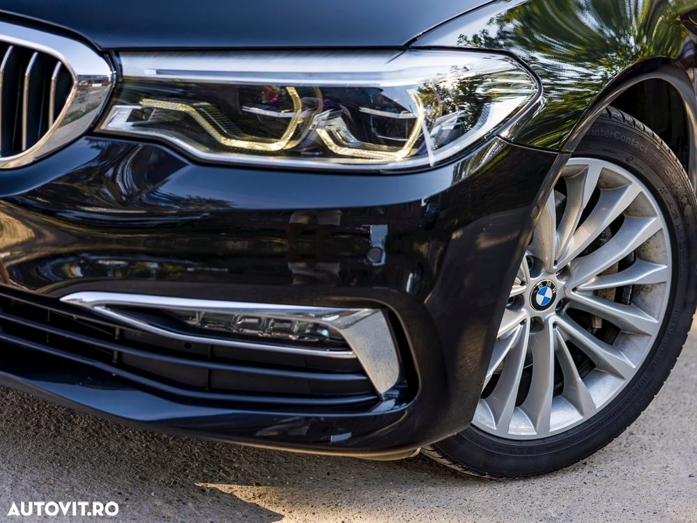 BMW Seria 5 530i Aut. Luxury Line - 33