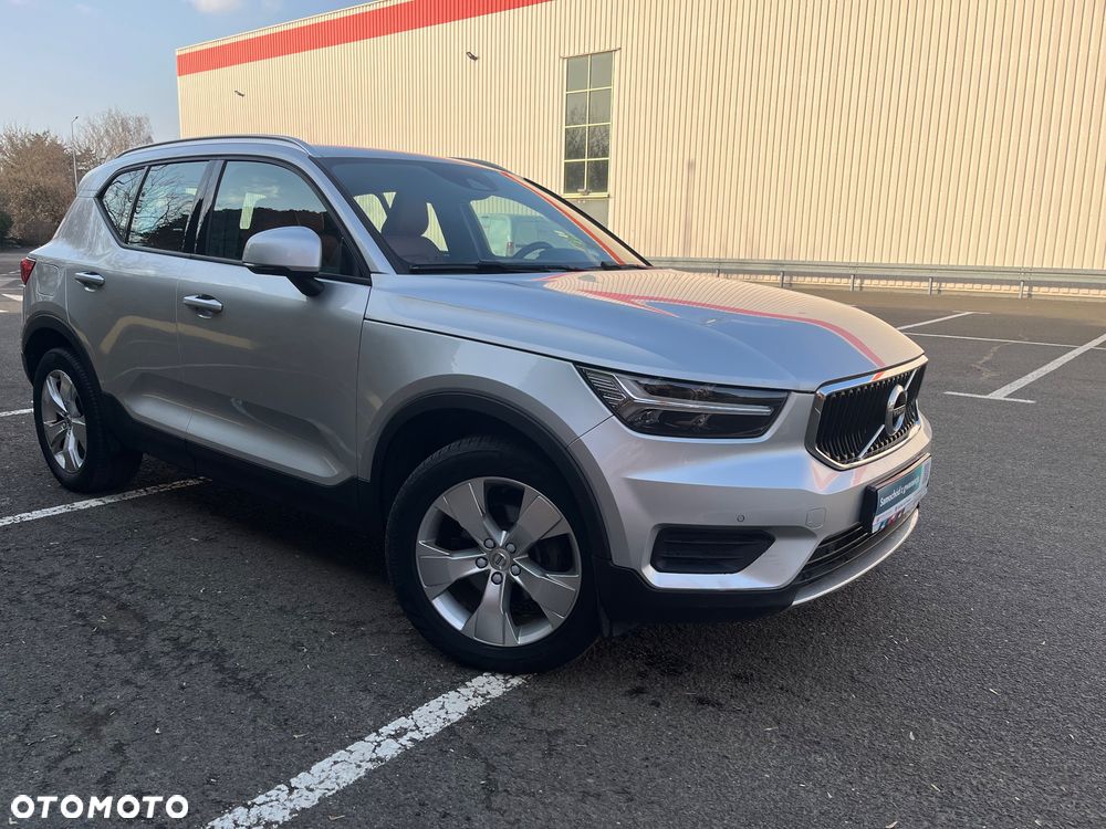 Volvo XC 40 D3 Momentum Pro - 2