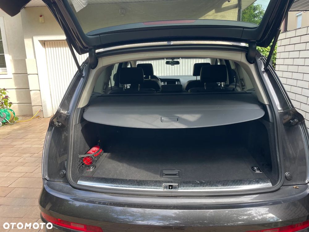 Audi Q7 - 6