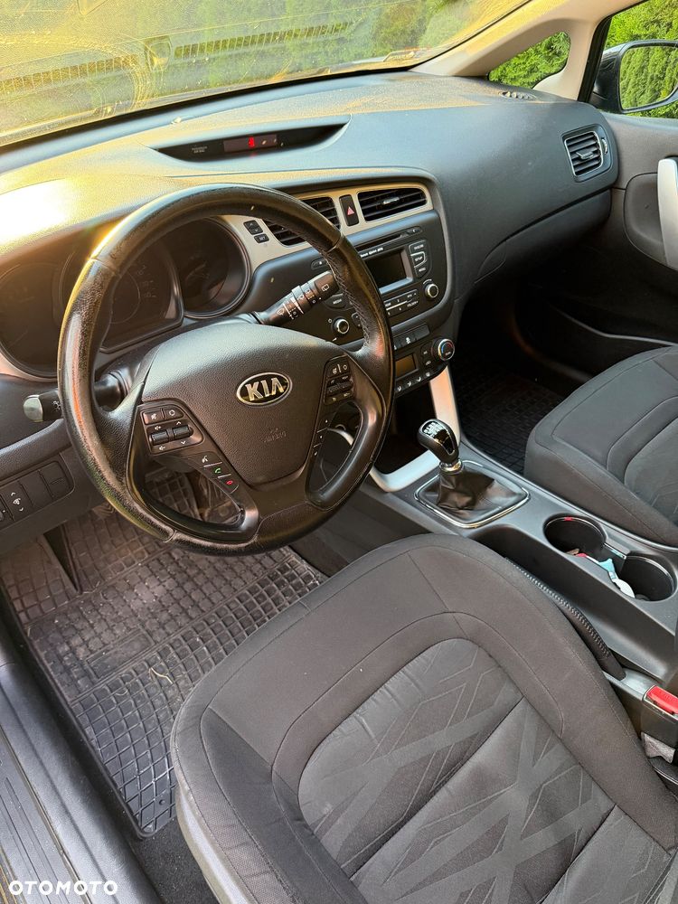 Kia Ceed 1.6 GDI L - 7