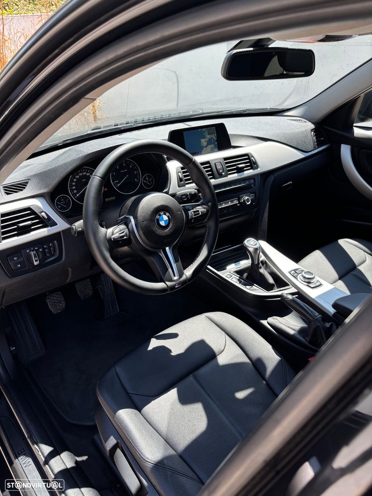 BMW 318 d Luxury Line - 11
