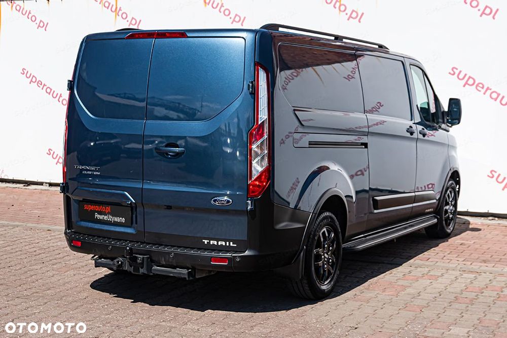 Ford Transit Custom L2H1 Trail 2.0 130KM - 10