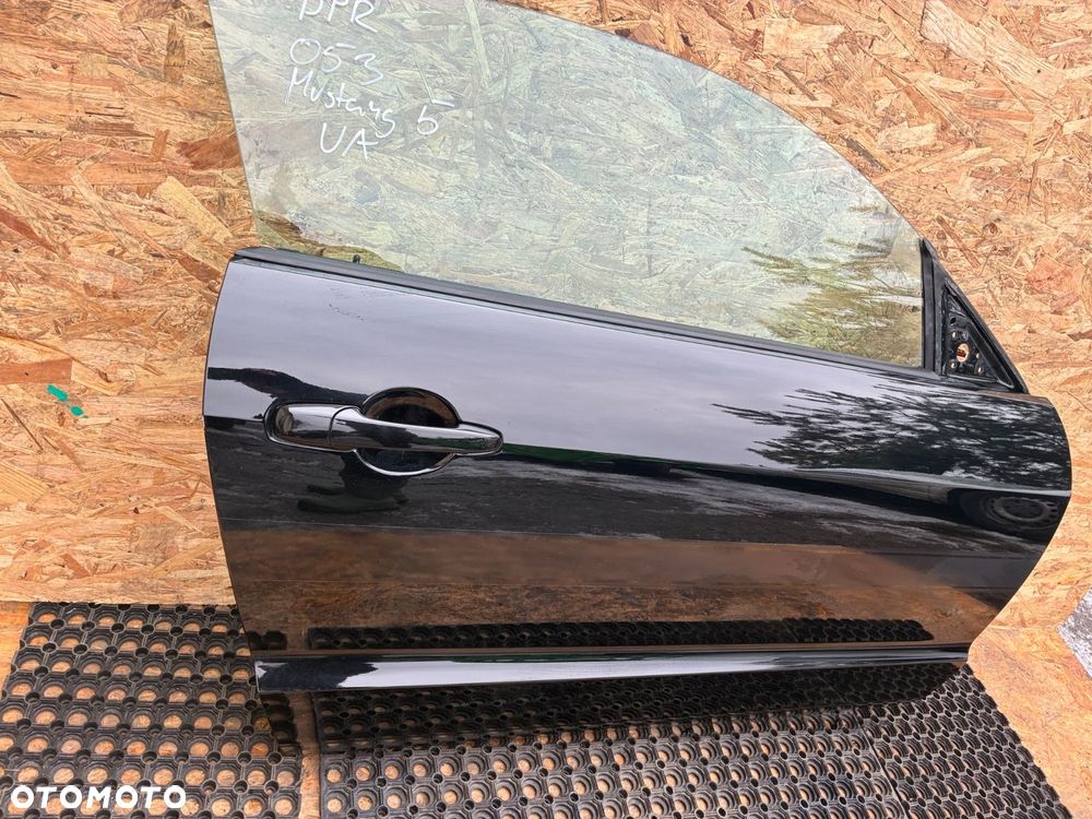 FORD MUSTANG 5 V UA Kod lak. DRZWI PRZÓD PRZEDNIE PRAWY PRAWE - 12