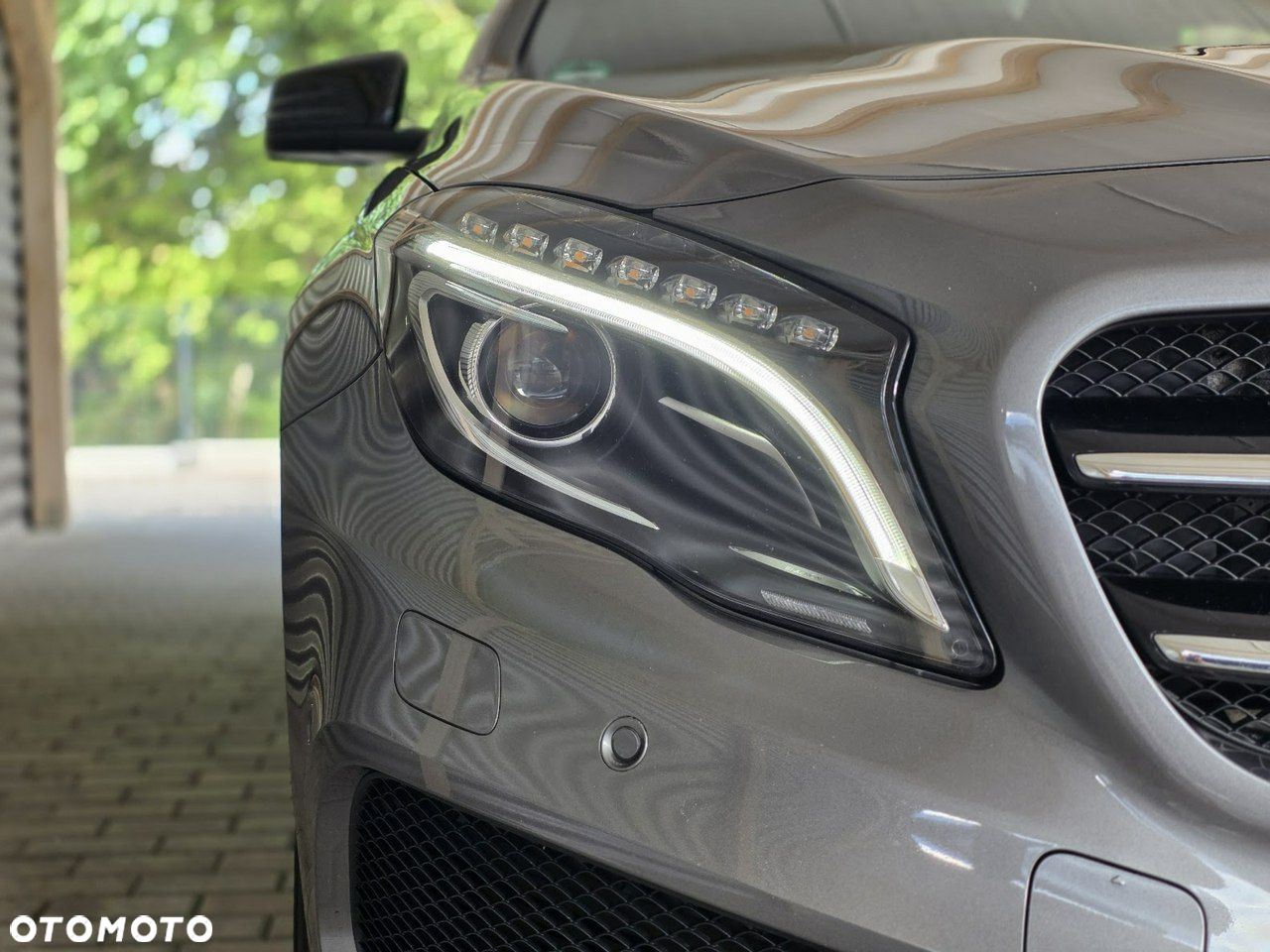 Mercedes-Benz GLA - 26