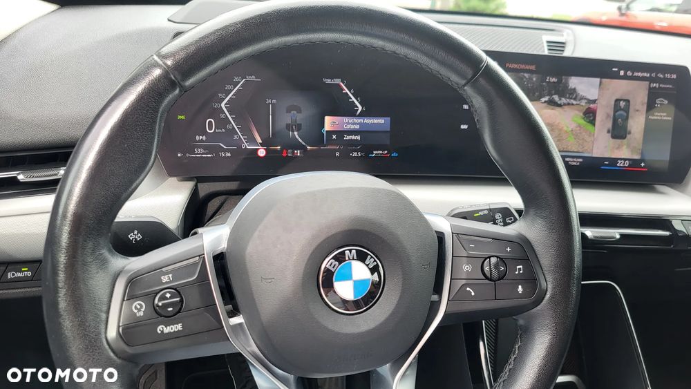 BMW X1 sDrive18i - 18