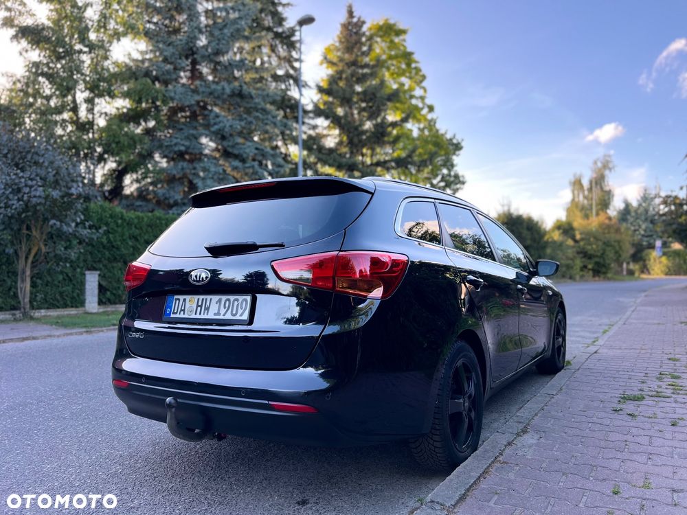 Kia Ceed 1.6 GDI Platinum Edition - 11