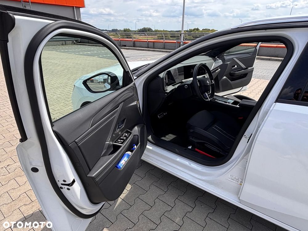 Opel Astra 1.2 T GS S&S - 14