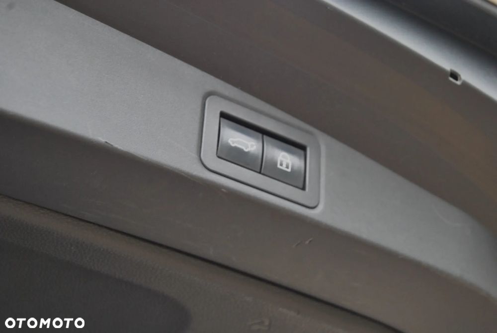 Toyota Corolla 2.0 Hybrid GR Sport - 20