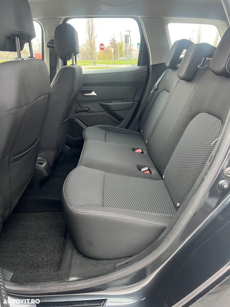 Dacia Duster 1.6 SCe Essential - 5
