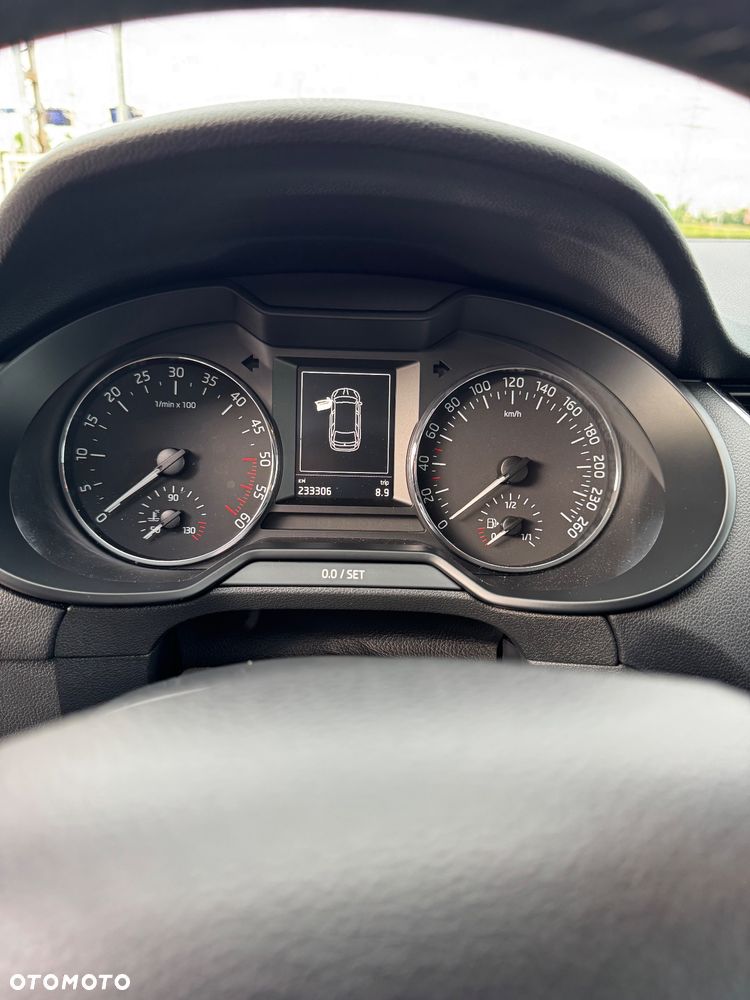 Skoda Octavia 1.6 TDI Active - 14