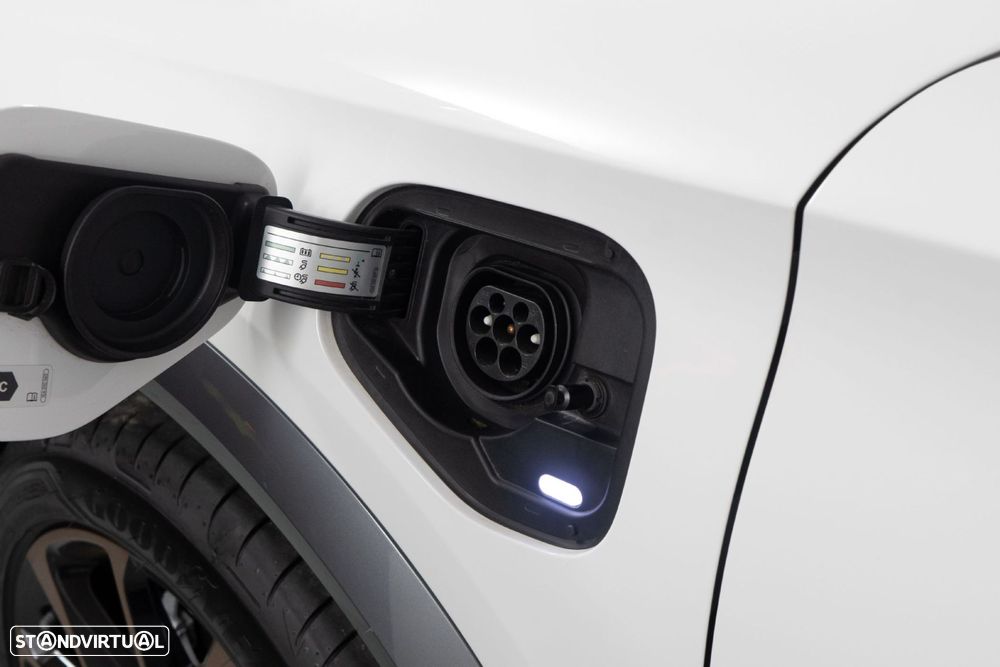 Cupra Formentor 1.4 e-Hybrid DSG - 17