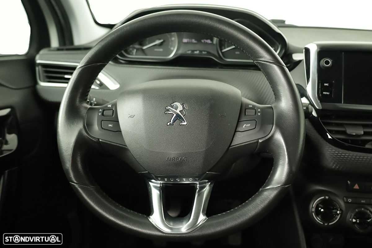 Peugeot 208 1.6 BlueHDi Style - 13