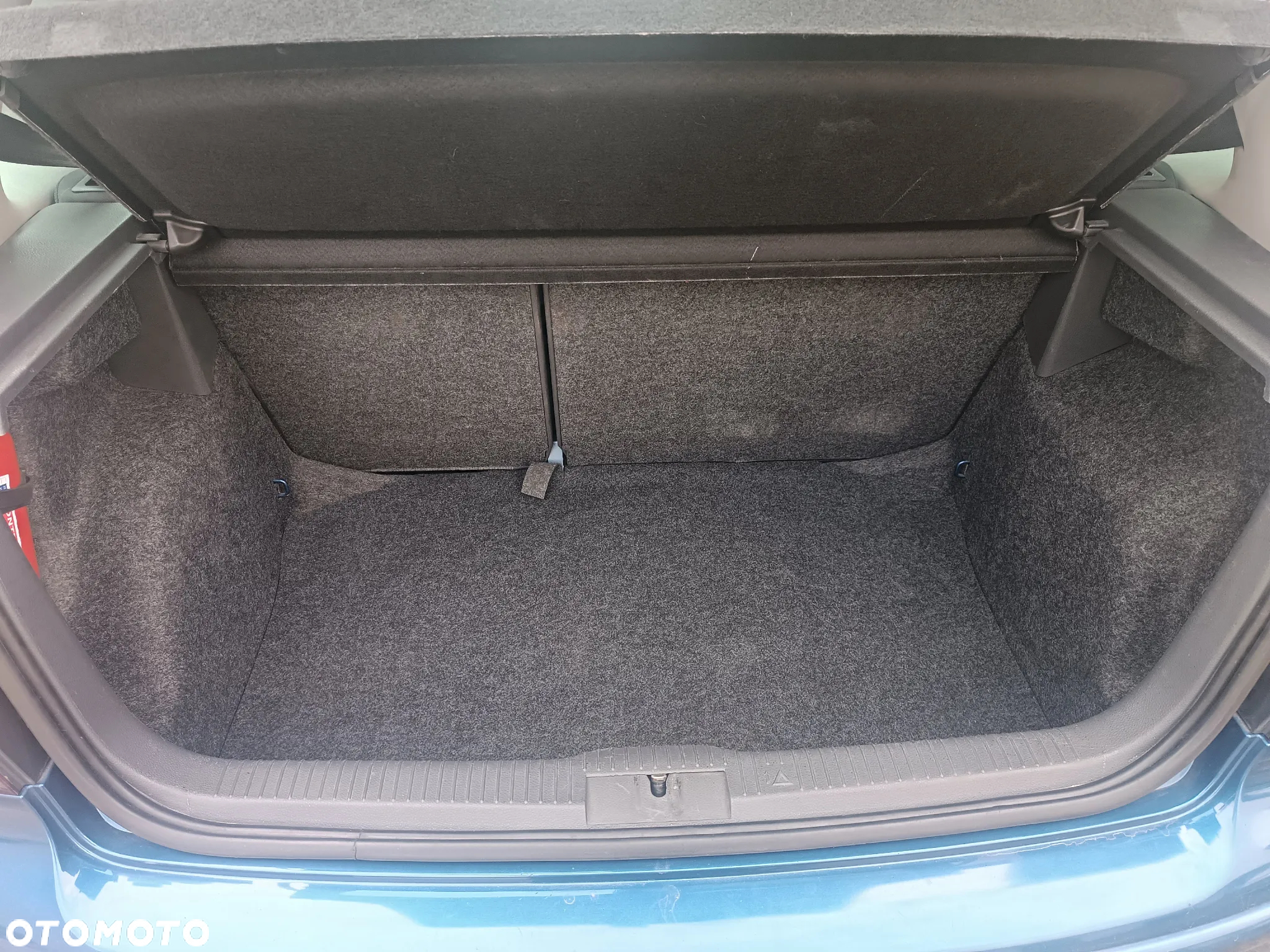 Volkswagen Polo 1.2 12V Comfortline - 11