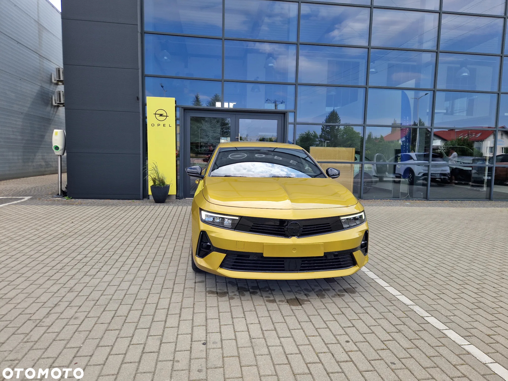 Opel Astra VI 1.2 T GS S&S - 13