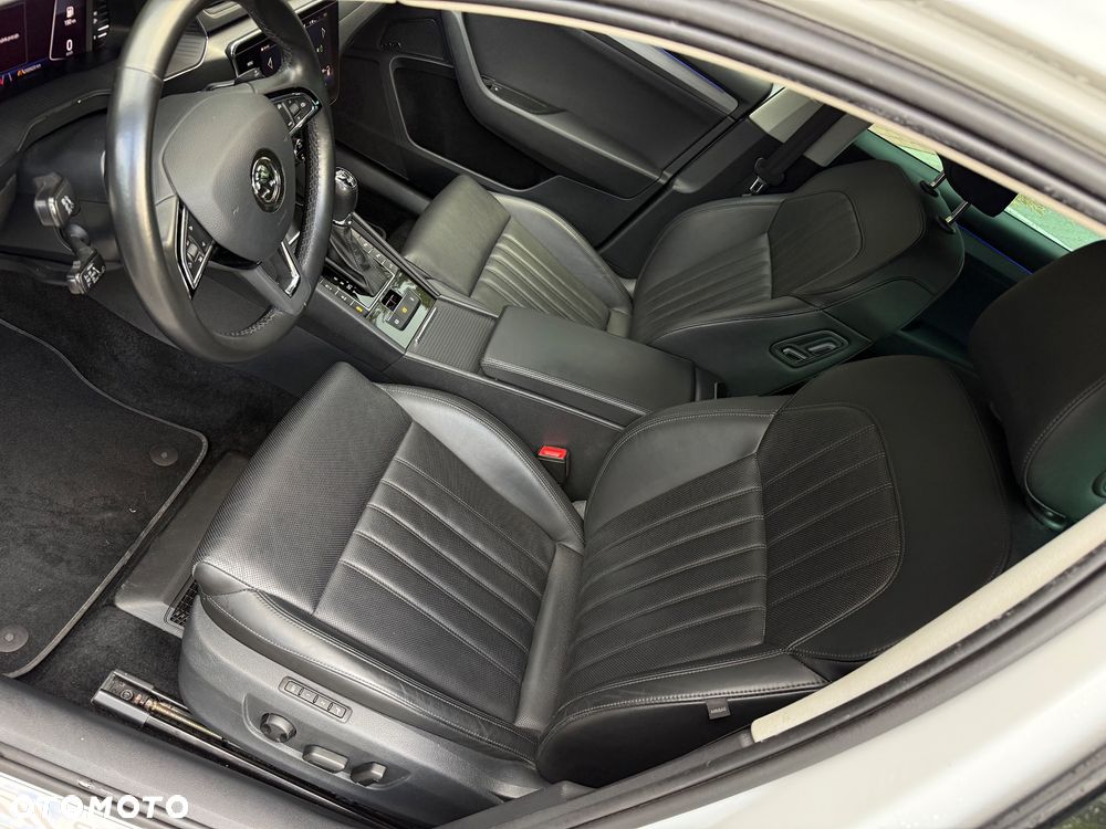 Skoda Superb 2.0 TDI 4x4 DSG Premium Edition - 15