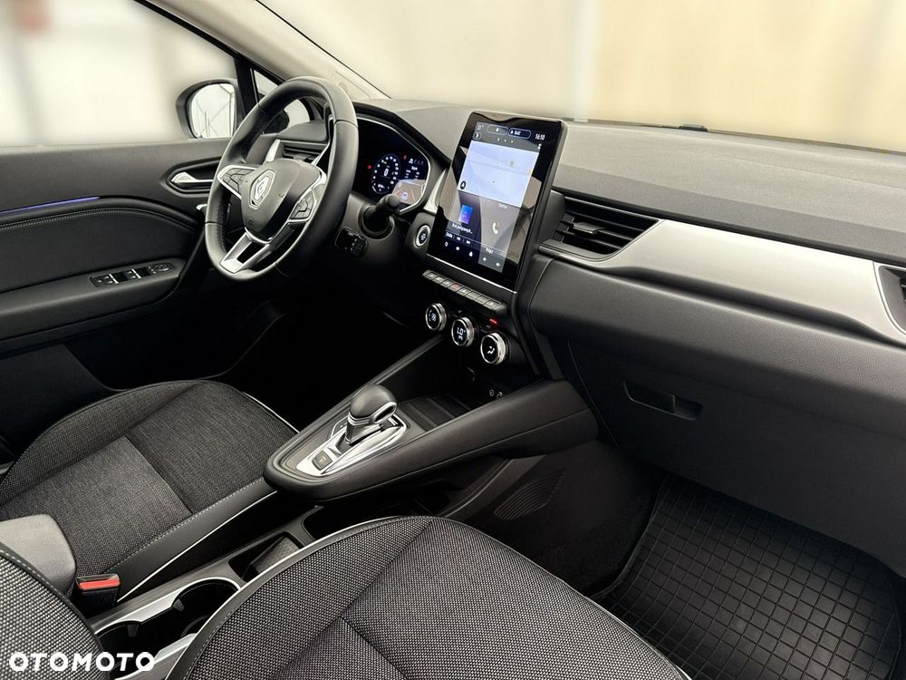 Renault Captur - 22