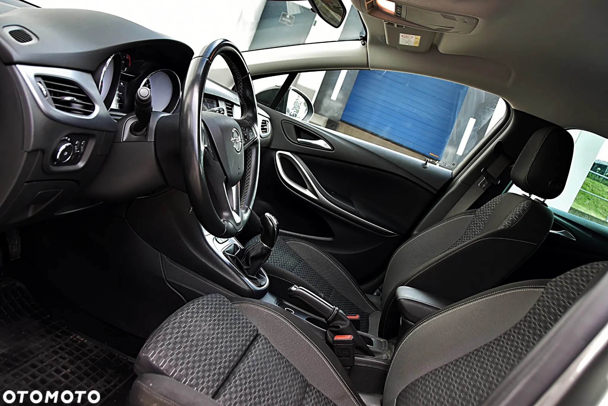 Opel Astra V 1.5 CDTI Edition S&S - 18