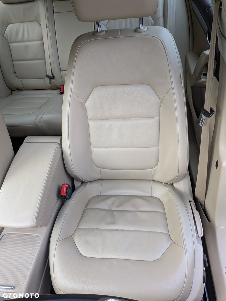 Volkswagen Passat 2.0 TDI Comfortline Optimum - 33
