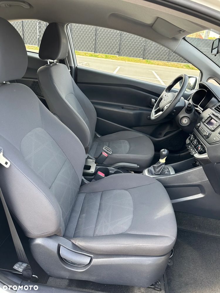 Kia Rio 1.2 M (klm) - 10