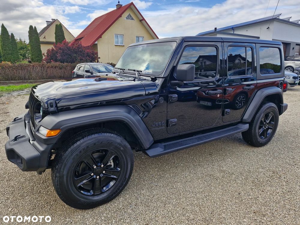 Jeep Wrangler - 4