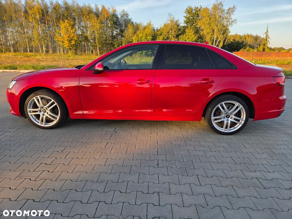 Audi A4 Limousine - 5