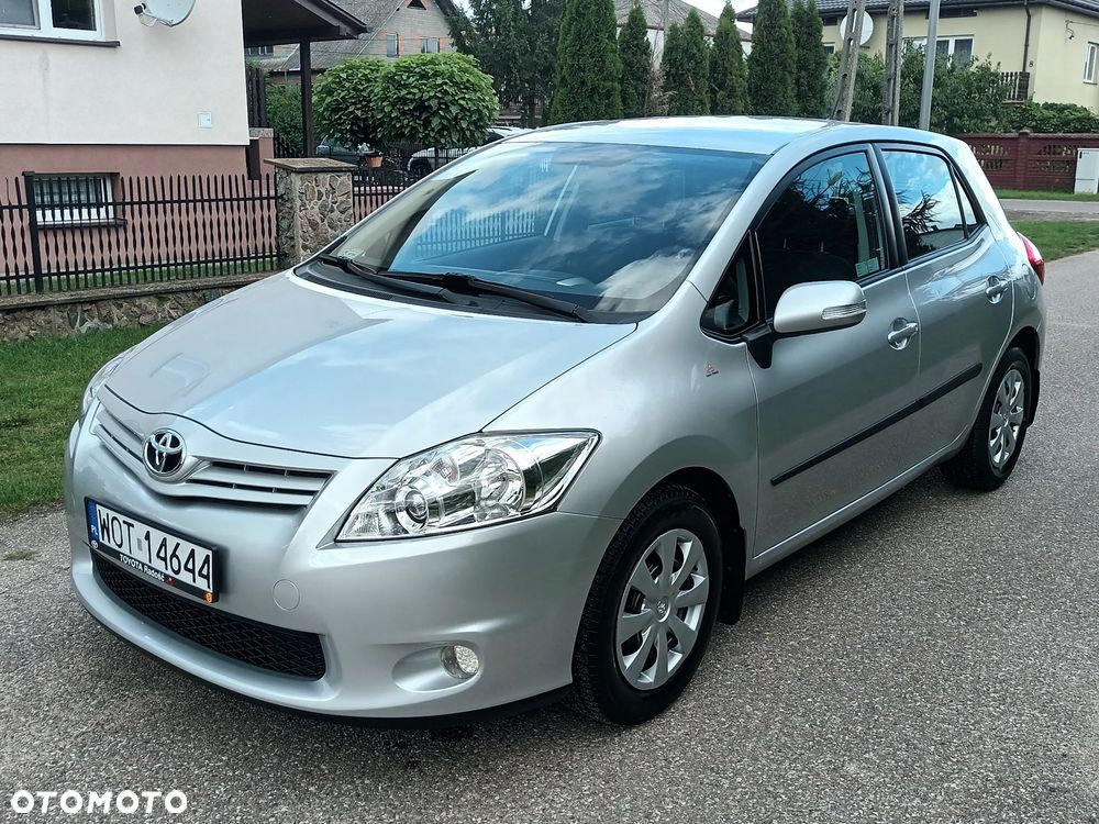 Toyota Auris 1.33 VVT-i Life Comfort - 4
