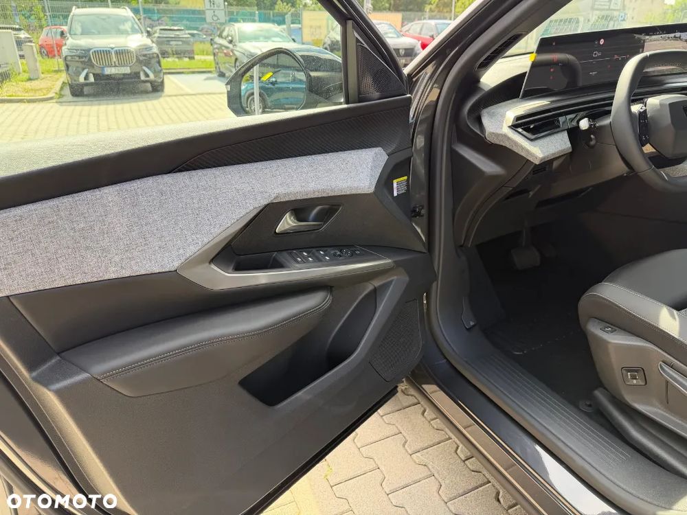 Peugeot 5008 1.2 PureTech mHEV Business S&S e-DCS6 - 16