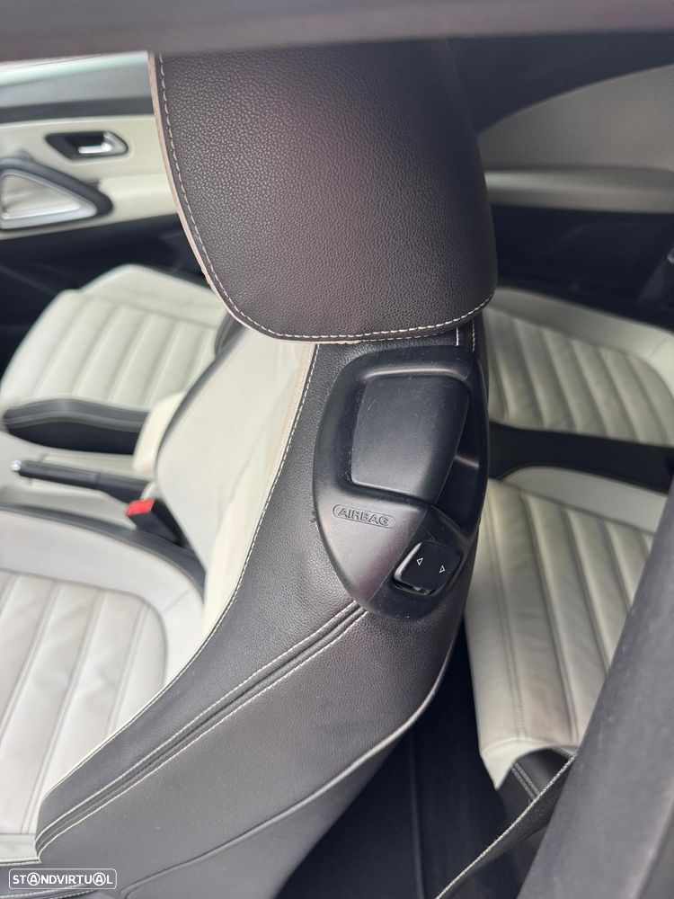 VW Scirocco 2.0 TDI Sport DSG - 12