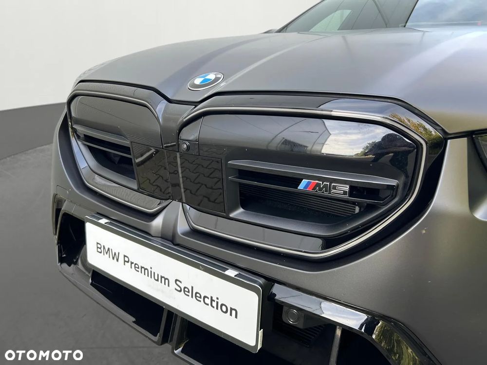 BMW M5 xDrive - 7
