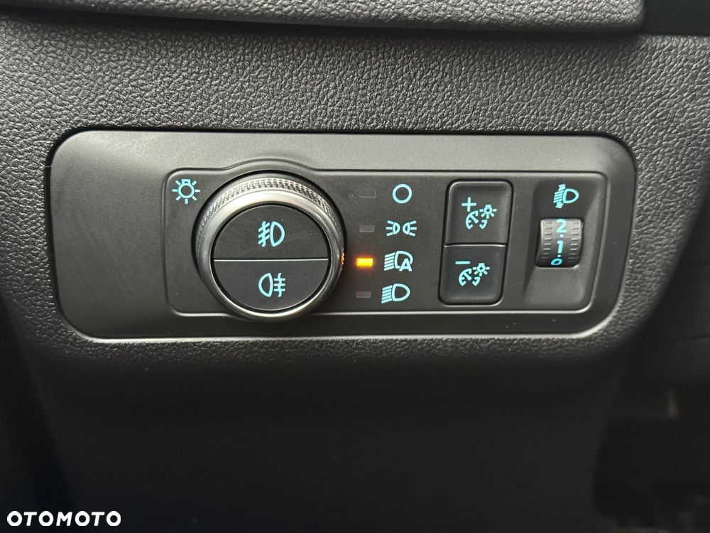 Ford Kuga 1.5 EcoBoost FWD Trend - 19