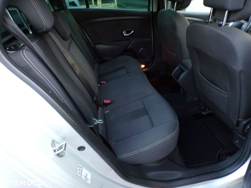 Renault Megane - 30