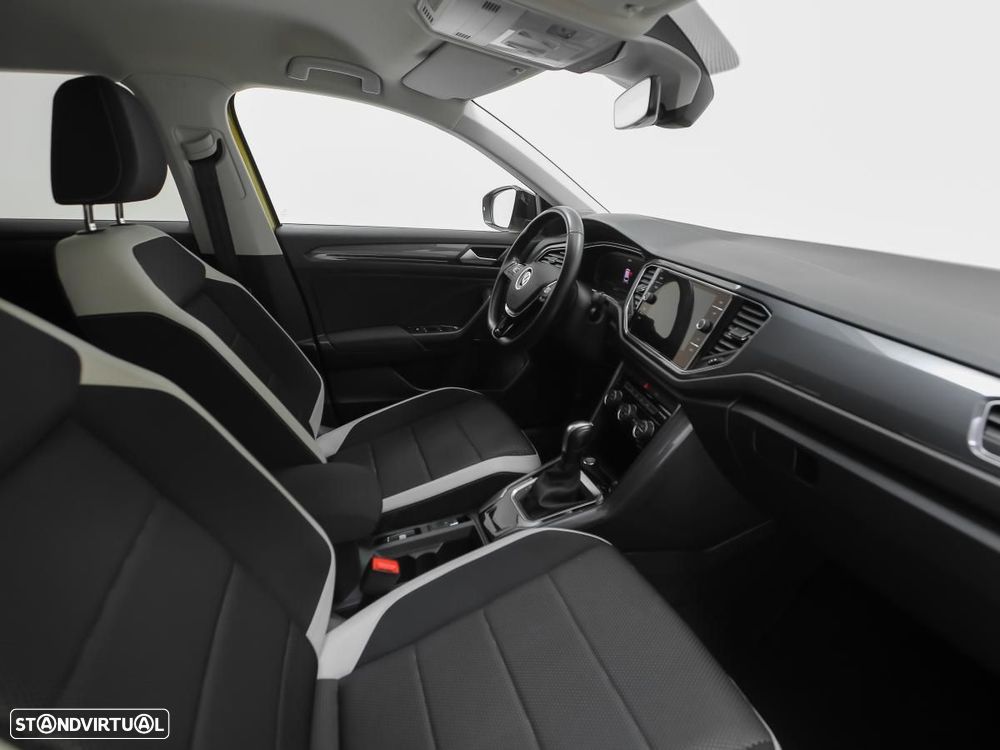 VW T-Roc 2.0 TDI R-Line DSG - 9